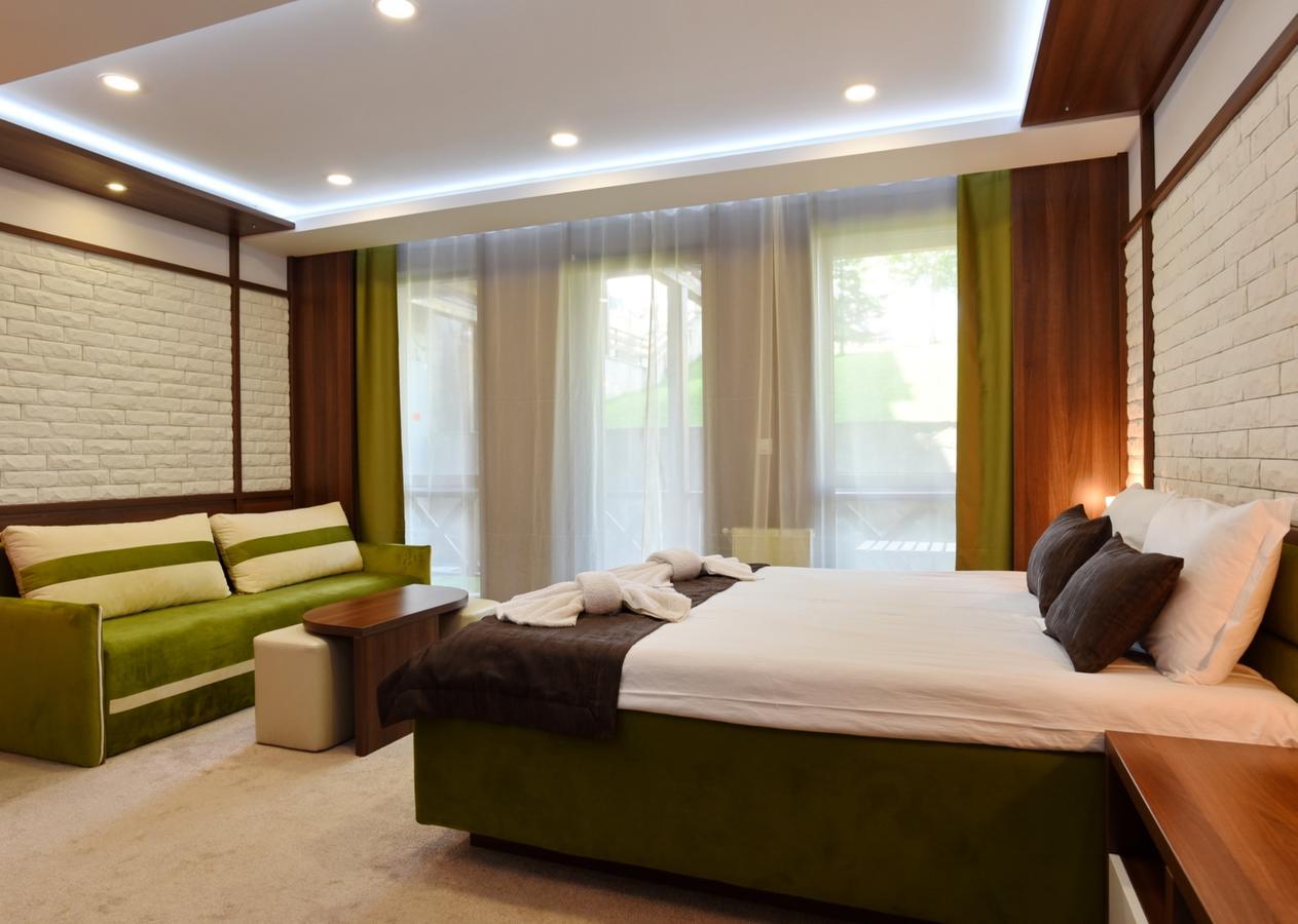 Green Life Boutique Apartments Бансько Екстер'єр фото